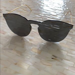 Illesteva Leonard Mirrored Mask Sunglasses
